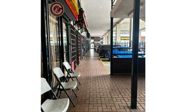 ALQUILER DE LOCAL EN PLAZA COMERCIAL DEL DORADO