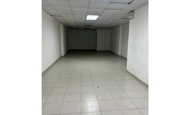 ALQUILER DE LOCAL EN PLAZA COMERCIAL DEL DORADO