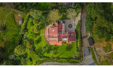 Venta de casa en Envigado Loma Del Chocho