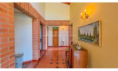Venta de casa en Envigado Loma Del Chocho