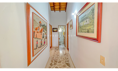 Venta de Finca Independiente Sajonia