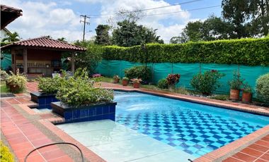 RENTO CASA CAMPESTRE EN CERRITOS, PEREIRA.
