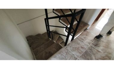 Venta/permuta de casa de 70 M2 en 320 mill en La Mesa Cund en conjunto