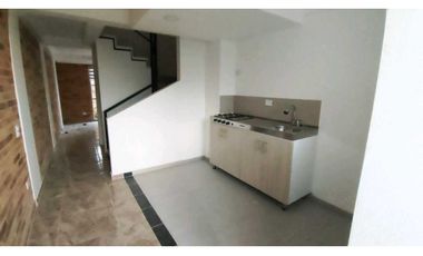 Venta/permuta de casa de 70 M2 en 320 mill en La Mesa Cund en conjunto