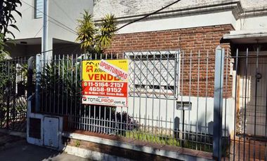 Casa en venta en Ramos Mejia Sur