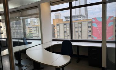 SE VENDE OFICINA EN MEDELLIN