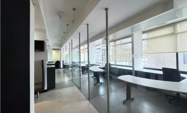 SE VENDE OFICINA EN MEDELLIN