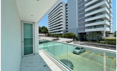 EN VENTA CASA DE 3 PISOS EN EL SECTOR DE CRESPO