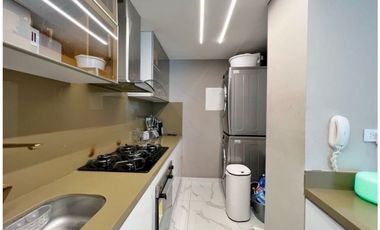 EN VENTA CASA DE 3 PISOS EN EL SECTOR DE CRESPO