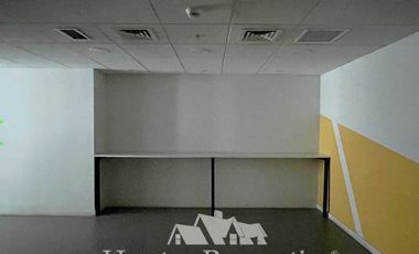 Oficina en Arriendo en Alameda/Amunategui. Metro Moneda