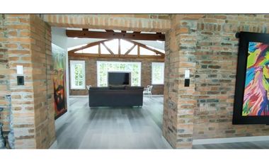 Casa campestre en condominio para la venta en Cerritos, Pereira!!!