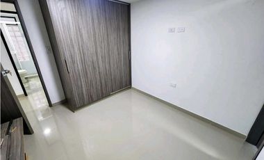 Casa independiente, remodelada en Alameda-Cuba Pereira