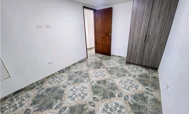 Casa independiente, remodelada en Alameda-Cuba Pereira