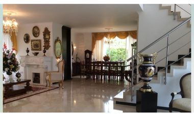 EN VENTA CASA CABAÑA EN NAUTICA RUITOQUE GOLF CONDOMINIO