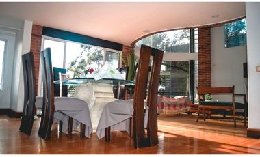 Venta Casa en El Poblado,  840 mts,  unidad cerrada