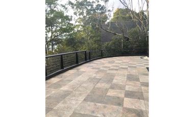 Venta Casa en El Poblado,  840 mts,  unidad cerrada