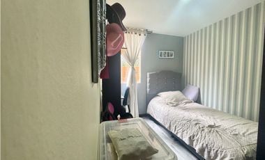 Vendo en cajica apartamento primer piso en conjunto cerrado,