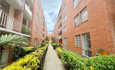 Vendo en cajica apartamento primer piso en conjunto cerrado,
