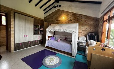 VENDO EXCLUSIVA CASA CAMPESTRE