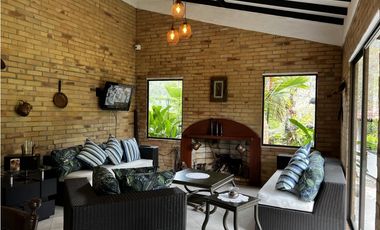 VENDO EXCLUSIVA CASA CAMPESTRE