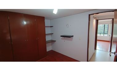 APARTAMENTO EN VENTA EN COTA, 3 HABITACIONES, 3 BAÑOS, EN CONJUNTO