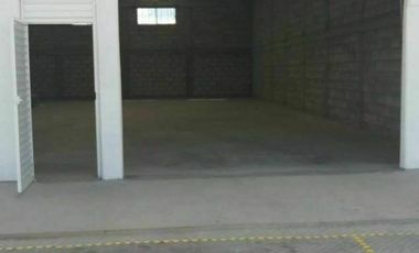 PLAZA COMERCIAL EN VENTA PEDRO ESCOBEDO