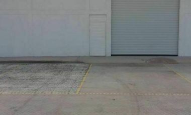 PLAZA COMERCIAL EN VENTA PEDRO ESCOBEDO