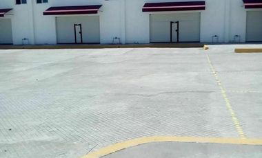 PLAZA COMERCIAL EN VENTA PEDRO ESCOBEDO