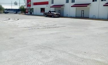 PLAZA COMERCIAL EN VENTA PEDRO ESCOBEDO