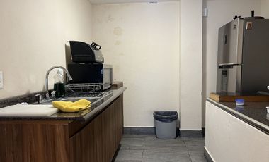 VENTA BODEGA EN LA COLONIA LEGARIA