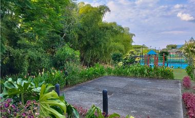 VENTA HERMOSO LOTE PLANO SECTOR LAS CASCADAS CERRITOS PEREIRA