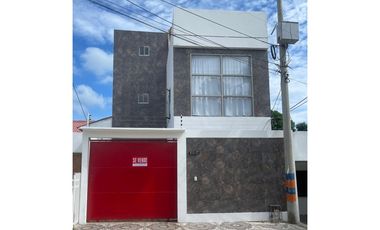 CASA DE TRES NIVELES EN VENTA, PUERTO COLOMBIA