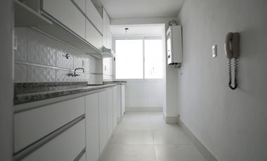 En venta/permuta departamento dos dormitorios Zona Parque