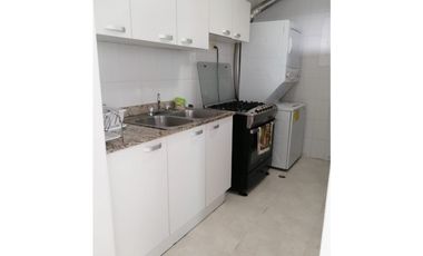 Se alquila apartamento en Edison Park amoblado