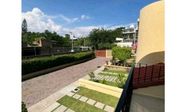 CASA EN VENTA EN CONDOMINIO EN BURGOS BUGAMBILIAS