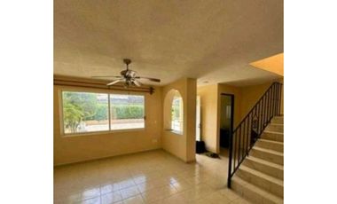 CASA EN VENTA EN CONDOMINIO EN BURGOS BUGAMBILIAS