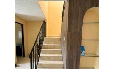 CASA EN VENTA EN CONDOMINIO EN BURGOS BUGAMBILIAS