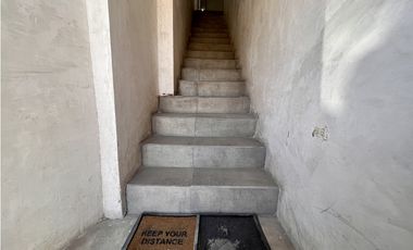 Local con oficinas. Sector Santiago Troncoso, Juárez Chih.