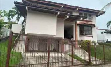 Casa en alquiler | Loma Alegre