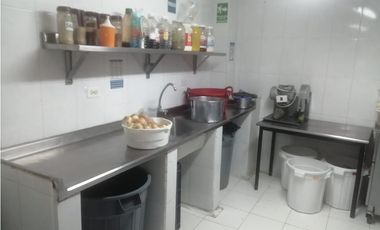 LOCAL, RESTAURANTE Y 2 APTOS.