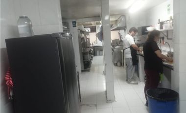 LOCAL, RESTAURANTE Y 2 APTOS.