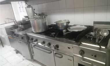 LOCAL, RESTAURANTE Y 2 APTOS.