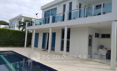 VENTA de CASAS en GIRARDOT