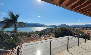 Casa en Venta en Valle de Bravo