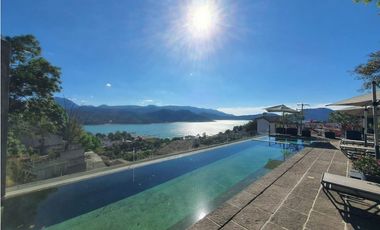 Casa en Venta en Valle de Bravo