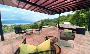 Casa en venta en San Gaspar del Lago Valle de Bravo