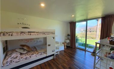 Casa en Venta en la Peña Valle de Bravo