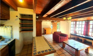 CASA EN VENTA,  AVNDARO.