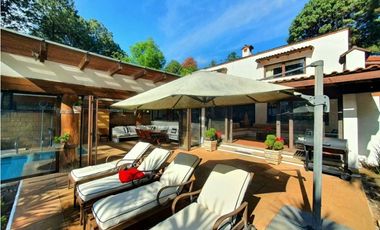 CASA EN VENTA,  AVNDARO.