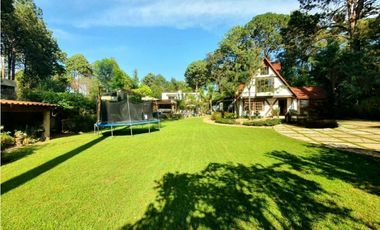 CASA EN VENTA,  AVNDARO.